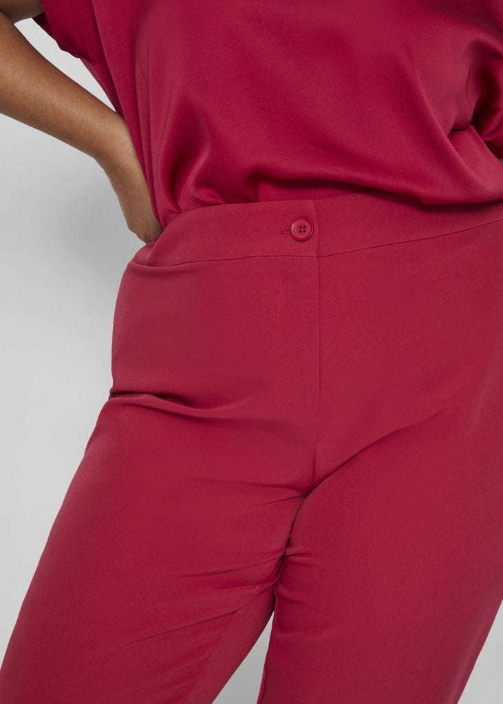 Curve Cropped Trousers by Evoked by Vila