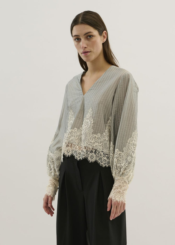 Chic Ladies Blouse