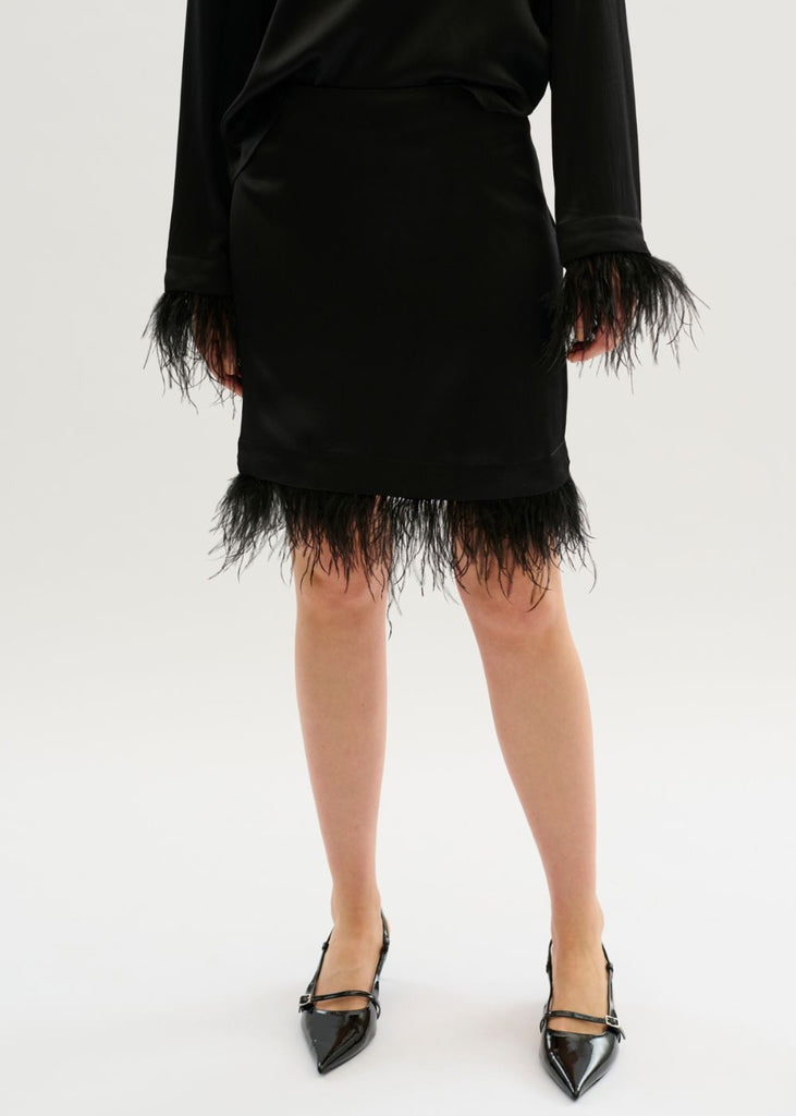 FEATHERED HEM SKIRT