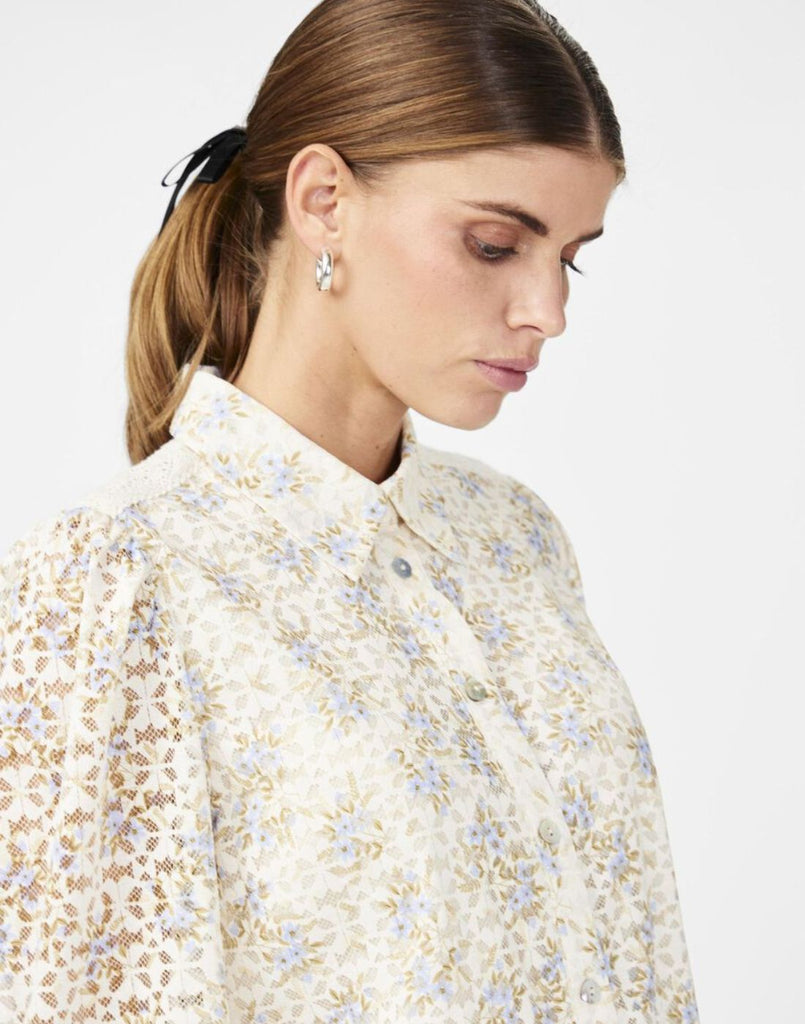 YAS Sasta Floral Blouse